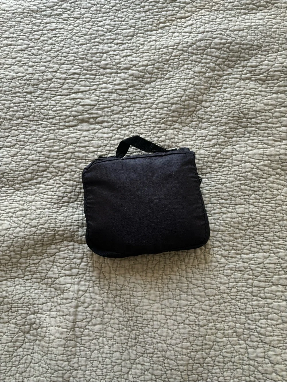🎉 3/$15 Packable Garment Bag
